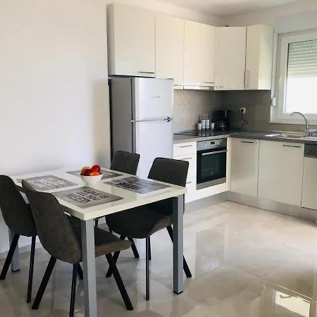 Apartment Sirena Makarska