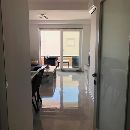Apartment Sirena *